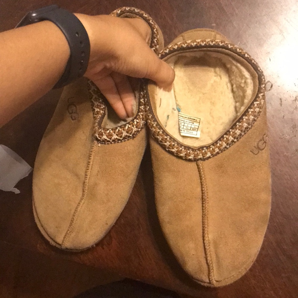 Ugg tasman slippers with embroidered edge
